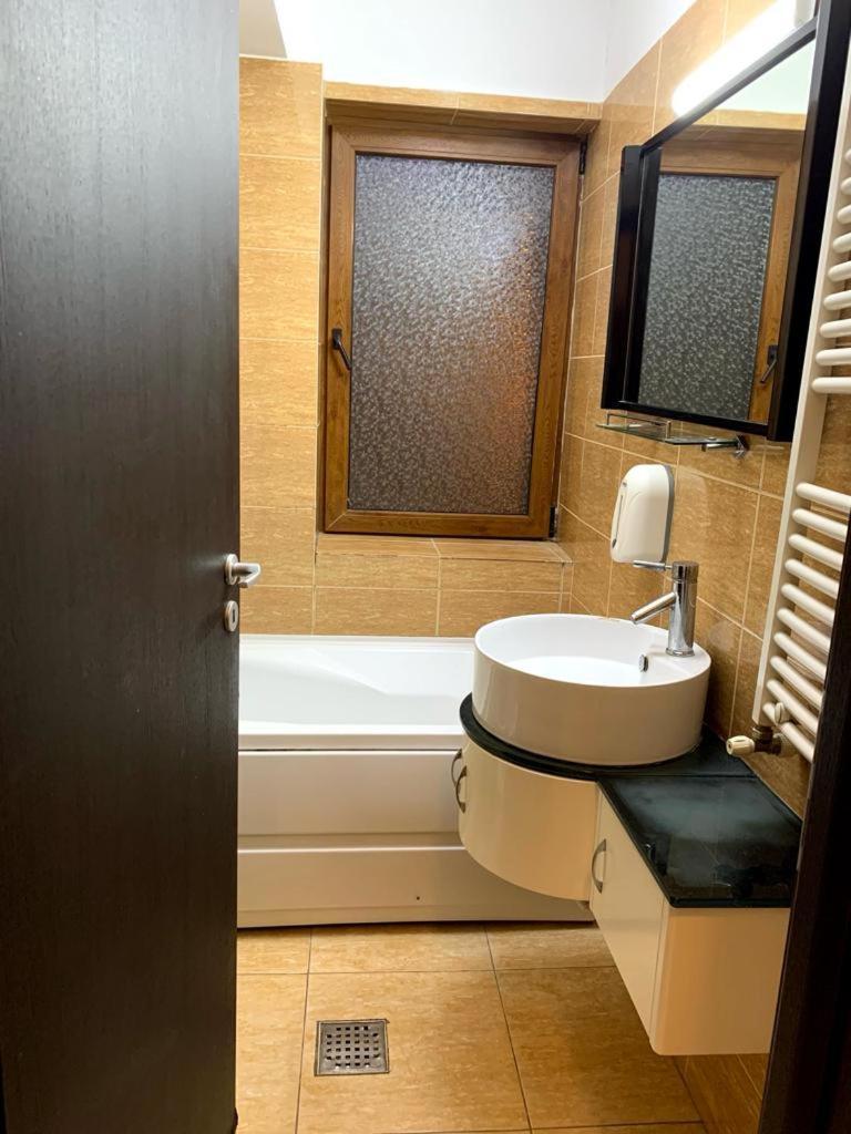 Arlequin Apartments Mamaia Exteriér fotografie
