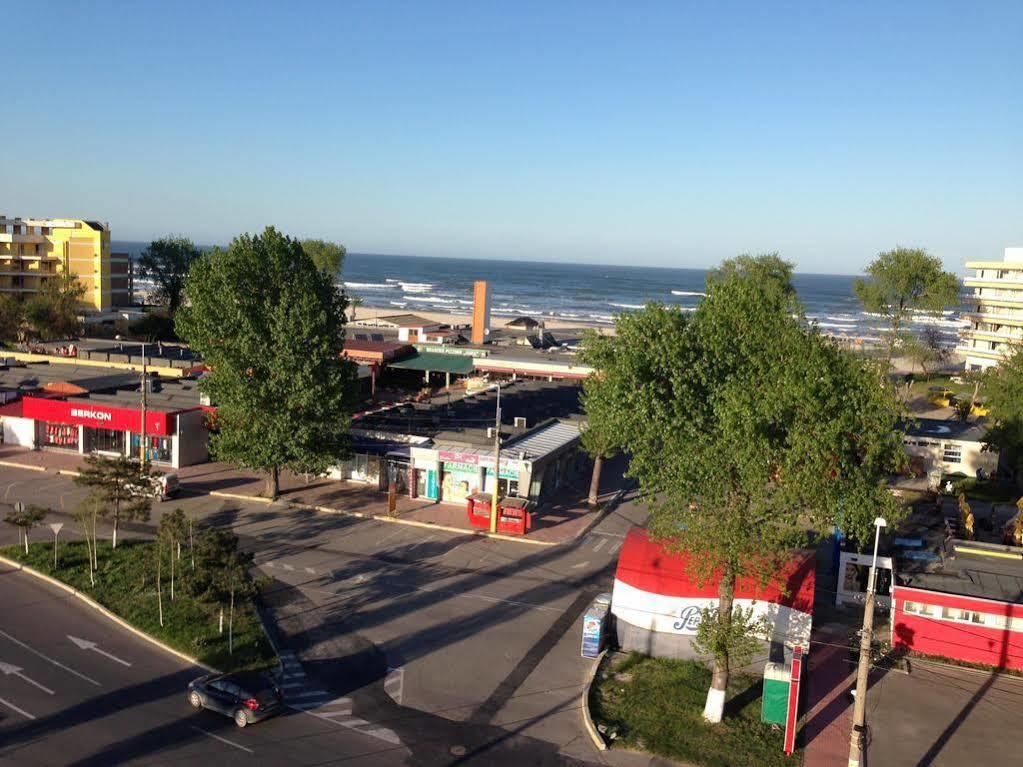 Arlequin Apartments Mamaia Exteriér fotografie