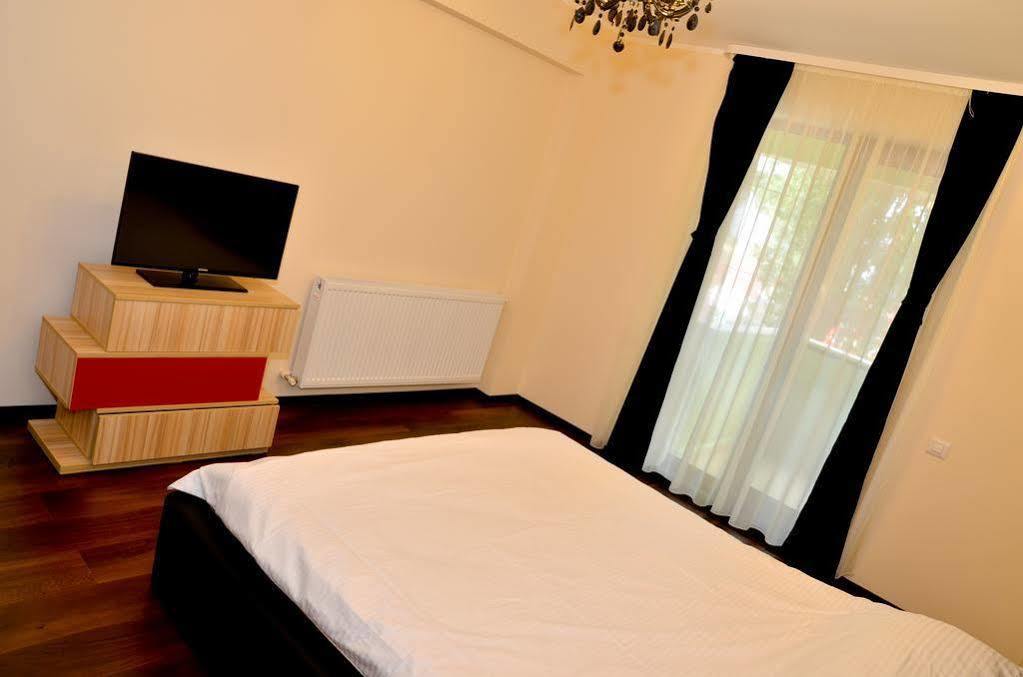 Arlequin Apartments Mamaia Exteriér fotografie