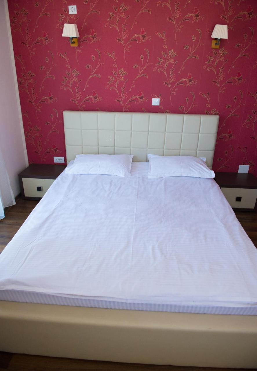 Arlequin Apartments Mamaia Exteriér fotografie